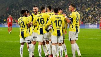 Tayfun Bayındır: 40 yıllık Fenerbahçeli gibi oynuyor