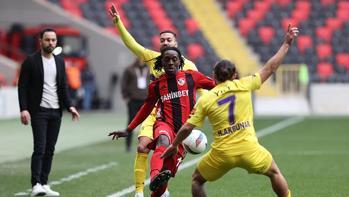 Gaziantep FK 3 golle kazandı! Eyüpspor'un galibiyet hasreti 4 maça çıktı