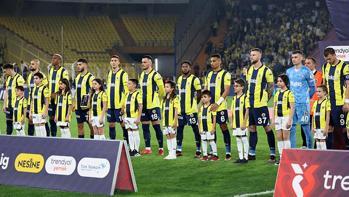 Fenerbahçe'de tam 13 futbolcu milli görevde!