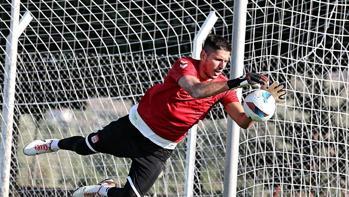 Sivasspor'da kaleci Nikolic şoku! Kulüpten açıklama