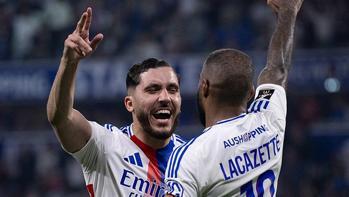 Olimpik Lyon, Lille karşısında geri döndü