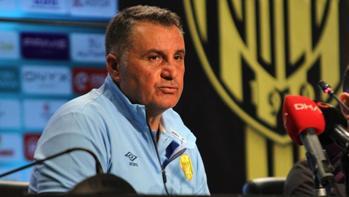 Mustafa Kaplan: Bizden önce gelen herkes paraya gelmiş!