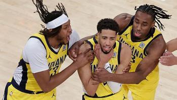 NBAde Pacers uzatmada Knicksi devirdi, seride öne geçti