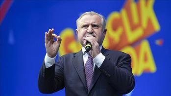 Bakan Bak, Adem Asil için tebrik mesajı yayımladı