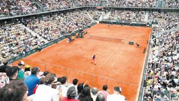 Alp Ustaoğlu yazdı: Paris'te tenis festivali!