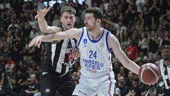 Anadolu Efes, Beşiktaş Fibabanka son nefeste yendi!
