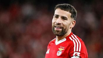 Benfica, Nicolas Otamendi ile sözleşme uzattı