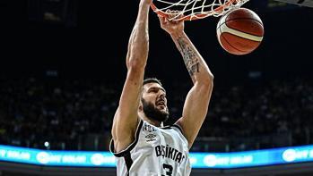 Beşiktaş Fibabanka'da Uros Plavsic ile yollar ayrıldı!