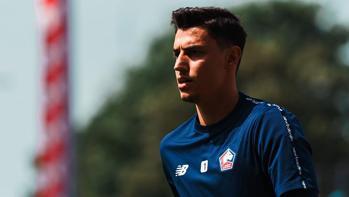 Berke Özer, Lillede ilk maçına çıktı