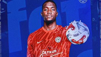 Çaykur Rizespor yeni kalecisini açıkladı
