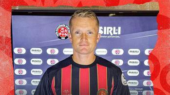 Fatih Karagümrük, Sam Larsson'u renklerine bağladı!