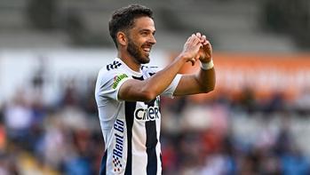 Kasımpaşa, Fatih Karagümrük'ü deplasmanda 10 kişiyle geçti!