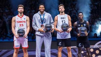 12 Dev Adam'da Ergin Ataman en iyi seçildi! Alperen Şengün'e büyük onur