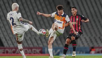 Nuri Şahin'in ilk maçında Başakşehir, Karagümrük'ü yendi!