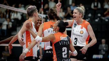 VakıfBank, Eczacıbaşı Dynaviti 3-1 mağlup etti