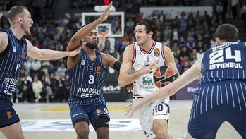 Euroleague'de Anadolu Efes uzatmalarda yıkıldı