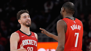 Houston Rockets'ta Alperen Şengün'den 21 sayılık katkı! Kevin Durant tarihe geçti