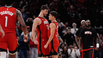 NBAde Alperen Şengün, Wembanyamaya geçit vermedi Triple-doubleı son anda kaçırdı