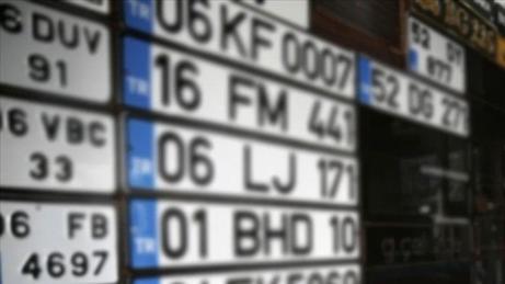 EGM’den ‘APP plaka’ açıklaması! Neden yasak, cezası ne kadar?