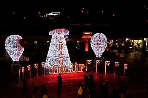 Ürgüp Meydanı yılbaşına hazır