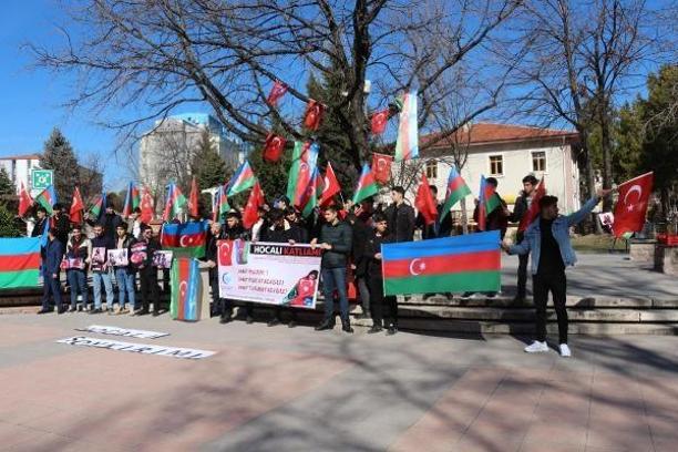 Çankırı'da Azeri öğrenciler, Hocalı katliamını protesto etti