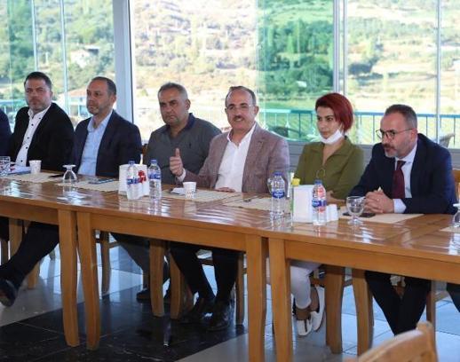 AK Parti İzmir İl Başkanı Sürekli: "Kiraz, ayrımcılığa kurban ediliyor"