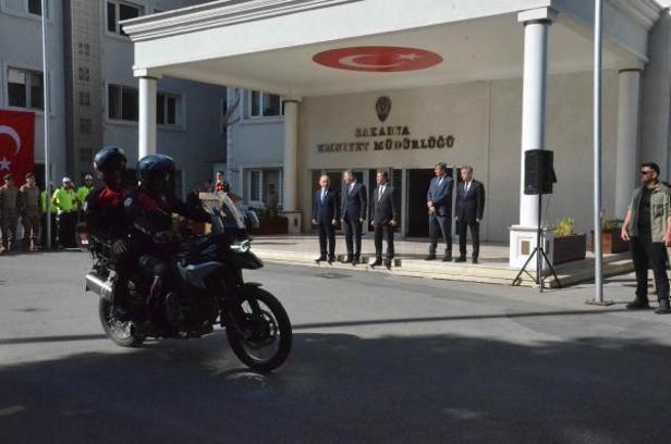 Sakarya'da, motosikletli yunus polislerine yeni motosikletleri verildi
