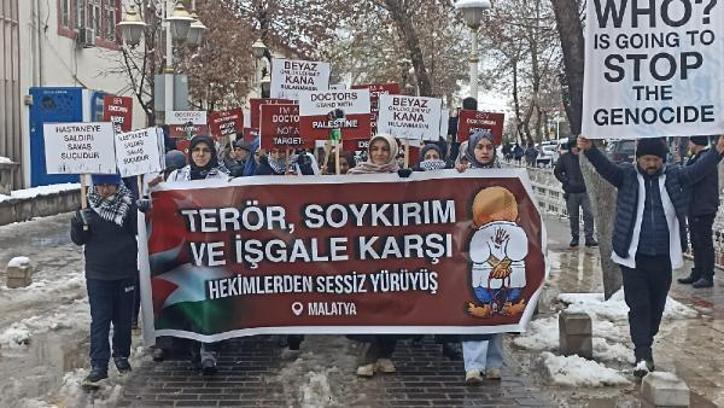 Malatya'da sağlık çalışanlarından Filistin için sessiz yürüyüş