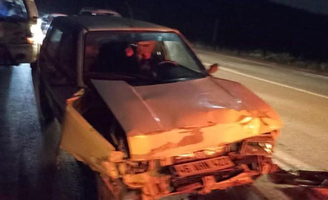 Gaziantep’te, otomobil ile minibüs çarpıştı: 5 yaralı
