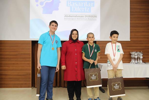 Sultangazi’de 5'inci Akıl ve Zeka Oyunları Turnuvası düzenlendi