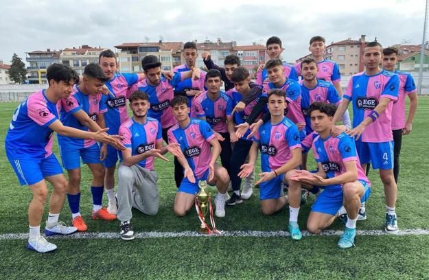 Burdurspor U18 takımı grup maçlarında mücadele edecek