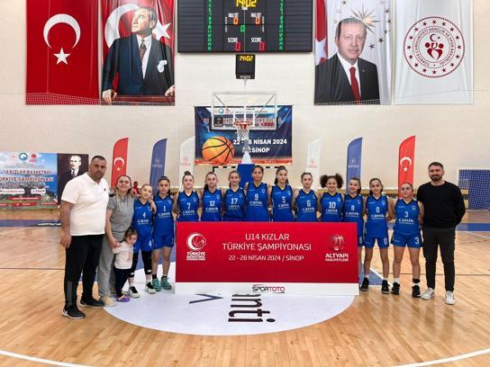 Canikli kızlar Türkiye Basketbol Şampiyonası'nda grubu lider tamamladı