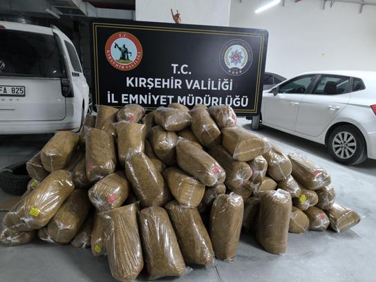 Kırşehir'de 700 kilo kaçak tütün ele geçirildi