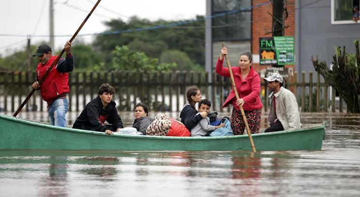 Brezilya'da sel felaketi! 37 kişi yaşamını yitirdi, kayıplar var