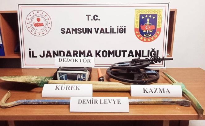 Samsun'da sit alanında kaçak kazı yapan 5 şüpheliye suçüstü