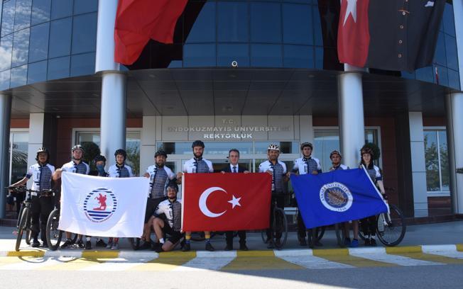Ankara Üniversitesi öğrencileri, ‘19 Mayıs Ata'ya Saygı Turu’ kapsamında OMÜ’ye ulaştı