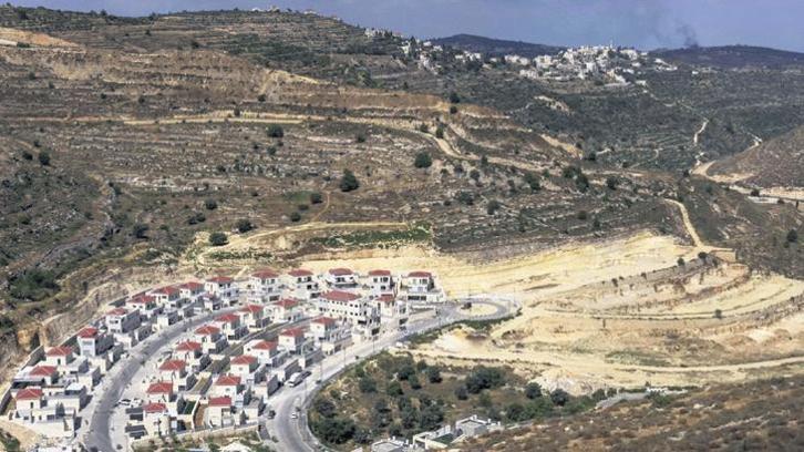 İsrail Batı Şeria’da arazilere el koyuyor