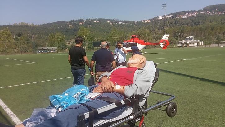 Mide kanaması geçiren hasta, ambulans helikopterle sevk edildi