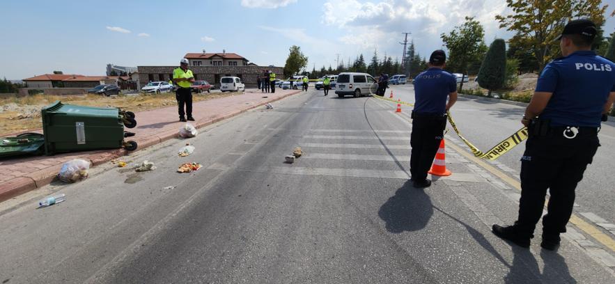 Kediye çarpmamak için manevra yaptı, kullandığı araç kadına çarptı