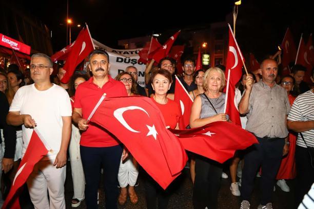 Dikili'de Zafer Bayramı festival coşkusuyla taçlandı