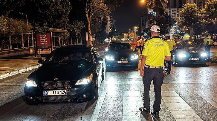 Adana'da trafik denetimi! 225 sürücüye 2 milyon 145 TL ceza