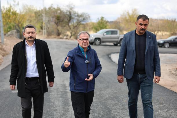 Hacılar'da yol yapım çalışmaları devam ediyor