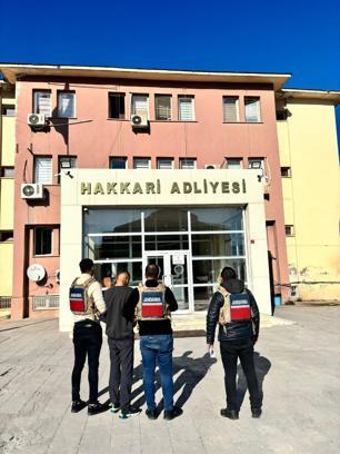 Hakkari'de uyuşturucudan aranan firari hükümlü, yakalandı