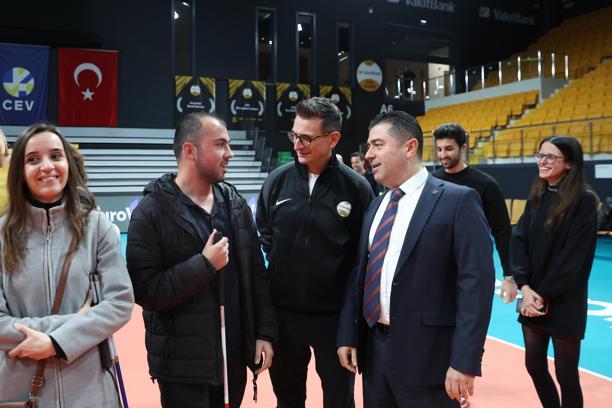 Vakıfbank Spor Kulübü'nden anlamlı etkinlik