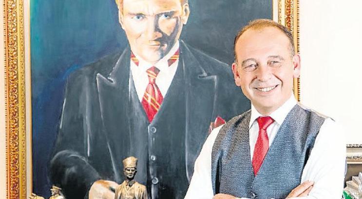 ‘İlkeleri, fikirleri ve eserleri ile yaşayacak’