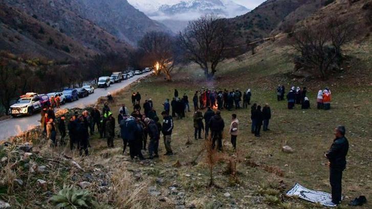 Van'da korkunç olay! Dağdan kopan kaya parçalarının altında kaldı hayatını kaybetti