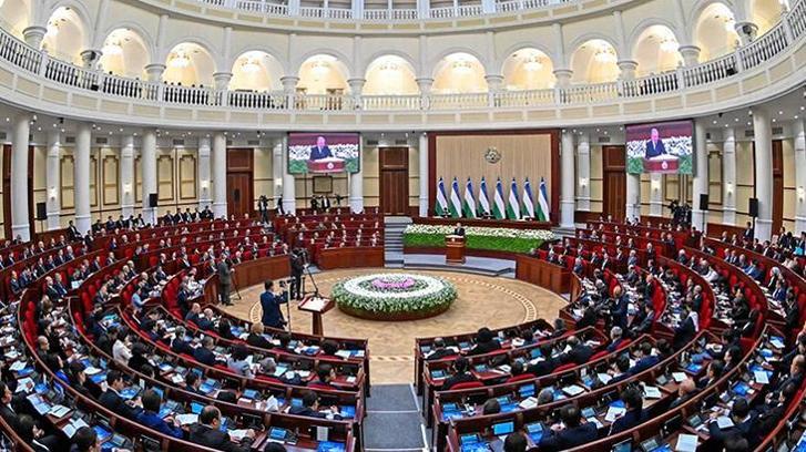 Özbekistan'da yeni hükümet kuruldu