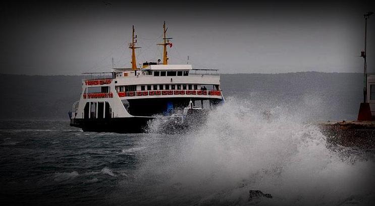 Son dakika: Deniz ulaşımına fırtına engeli! İşte iptal edilen seferler