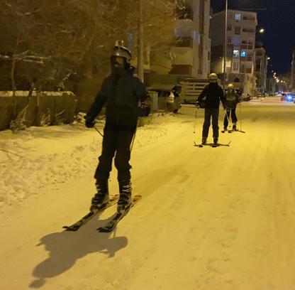 Kayak merkezi değil, Ardahan sokakları