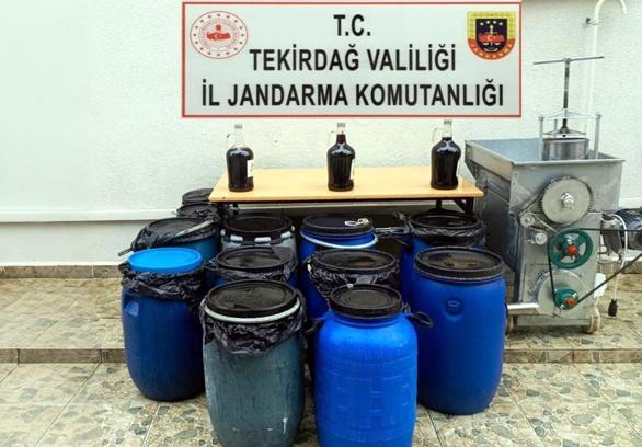 Tekirdağ'da 399 litre 'sahte şarap' ele geçirildi